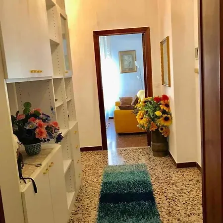In - Riviera Di Levante 22402 Διαμέρισμα